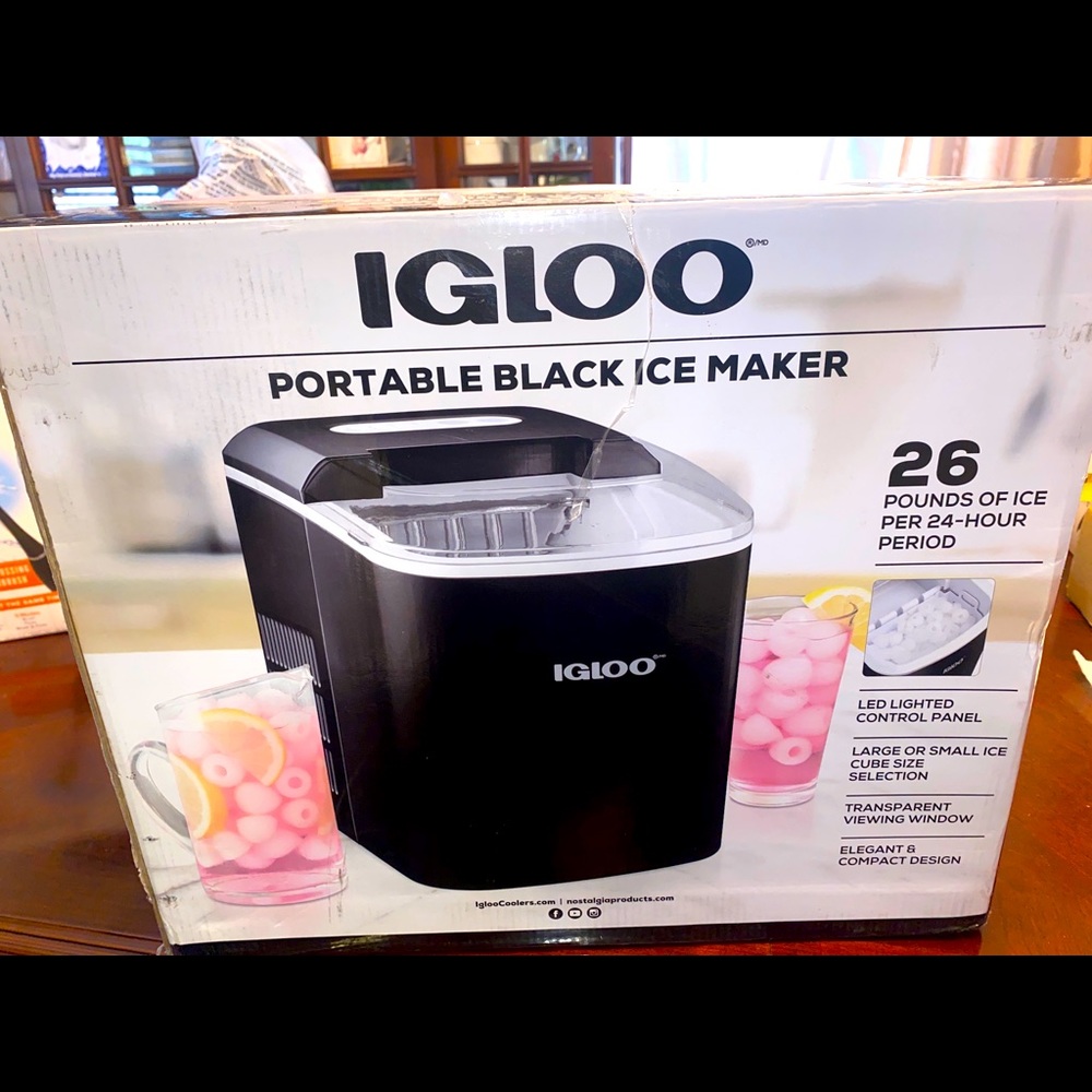 Igloo portable ice maker